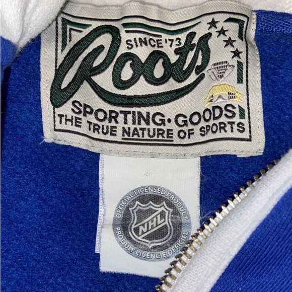 Roots Toronto maple leafs sweater - Picture 3 of 4